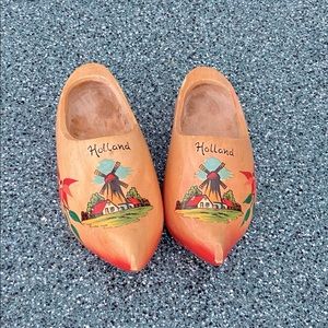 Vintage Holland Clogs